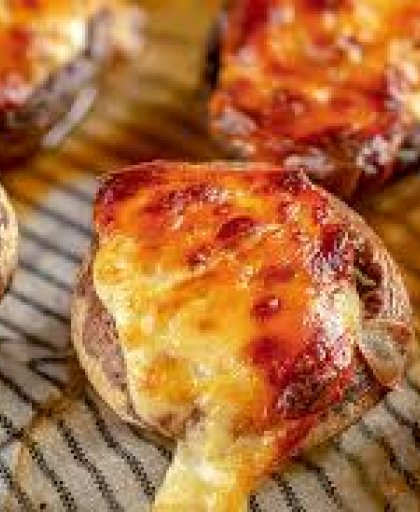 Fırında Kaşarlı Mantar